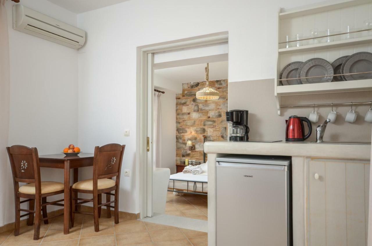 Acti Plaka Hotel Buitenkant foto